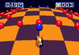 Parallel corridors are linked subtly by other, slightly hidden corridors that house sets of blue spheres. Look out for single lines of bumpers or reds in the walls, and jump over them.